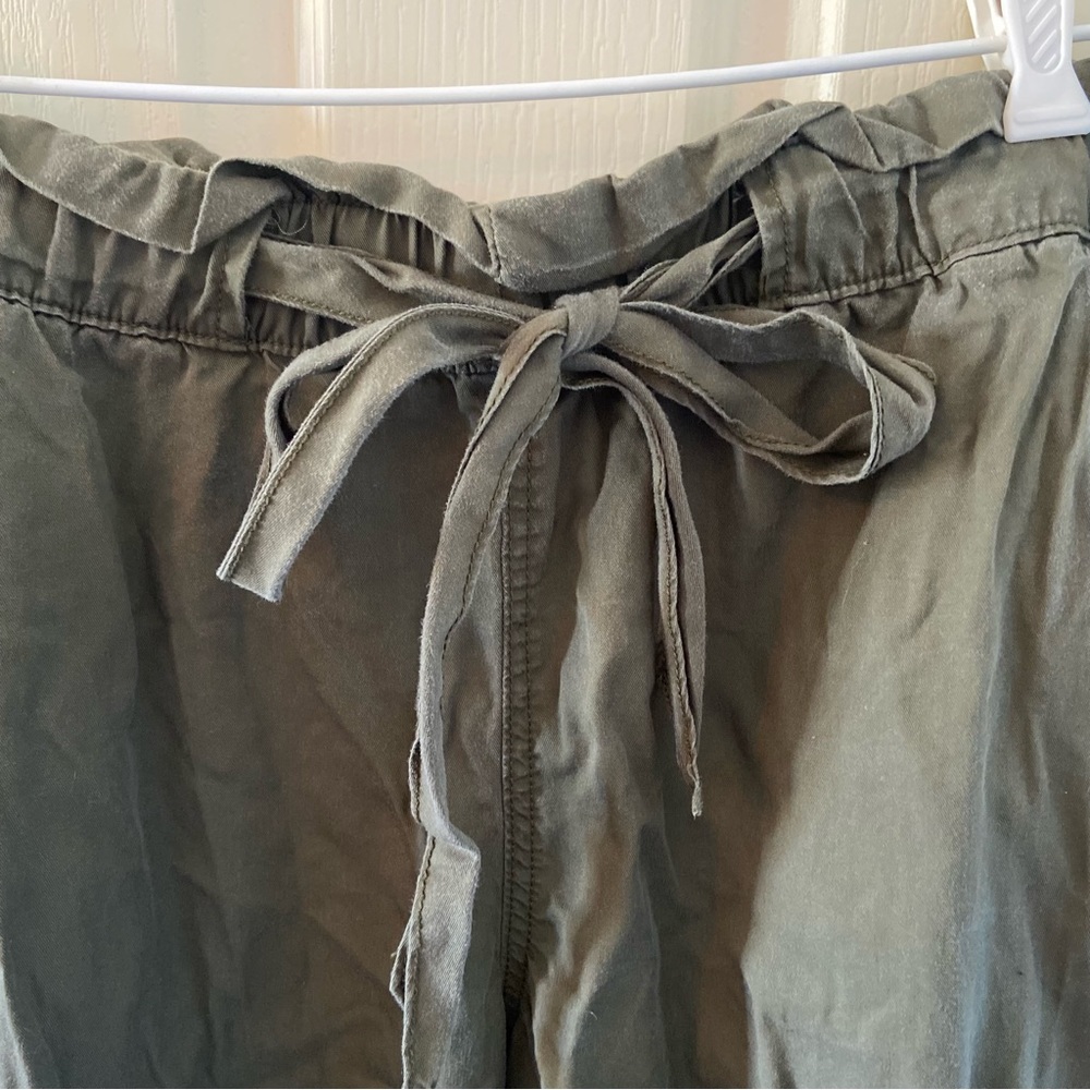 Lily Loves Khaki Pant Size 14 - Picture 6 of 6